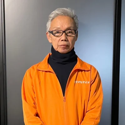 小山文雄(施設長)